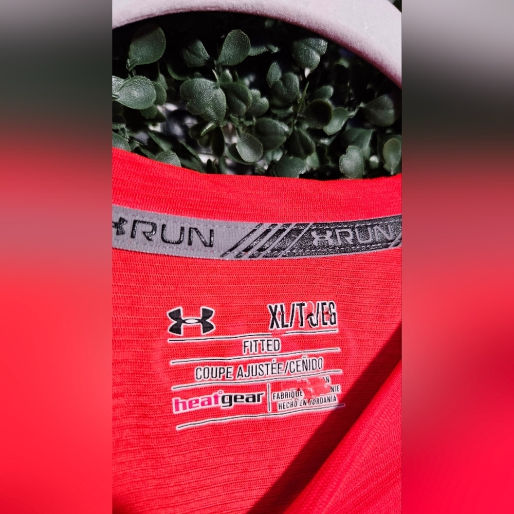 Under Armour Men's Bright Red Short Sleeve Tee - Picture 4 of 4
